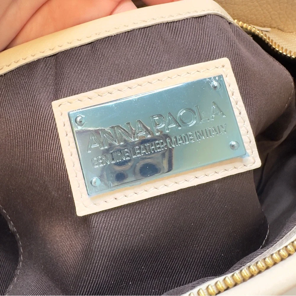 Like new! Anna Paola Italian Genuine Leather Shoulder Bag - Picture 3 of 12